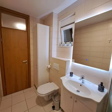 Nola-mostar Cityscape Retreat