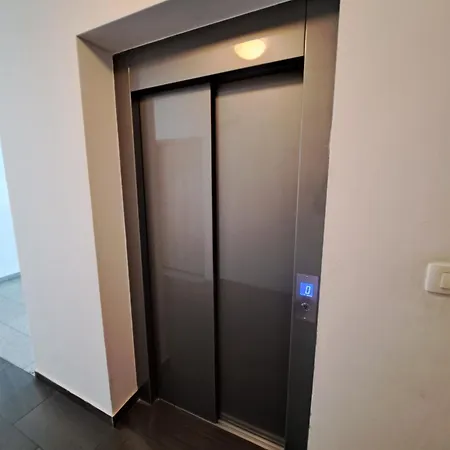 Nola-mostar Cityscape Retreat *